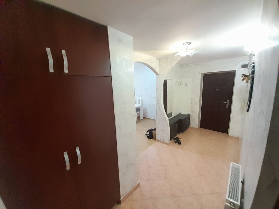 Apartament 3 camere DECOMANDAT, zona SENS – fotografia 14 din 15