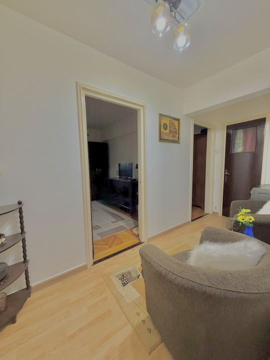 metrou Grigorescu bloc H cu balcon – fotografia 7 din 19
