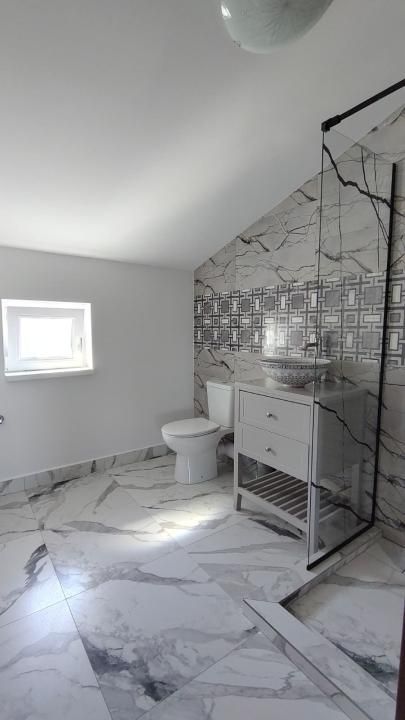 Vila de Vanzare Chiajna situate intre Padure si Lac,Comison 0 – fotografia 10 din 27