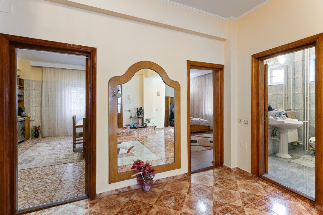 Vila de vânzare Faleza Nord de 557 mpt compusă din 3 apartamente lângă ZoomBeach – fotografia 8 din 25