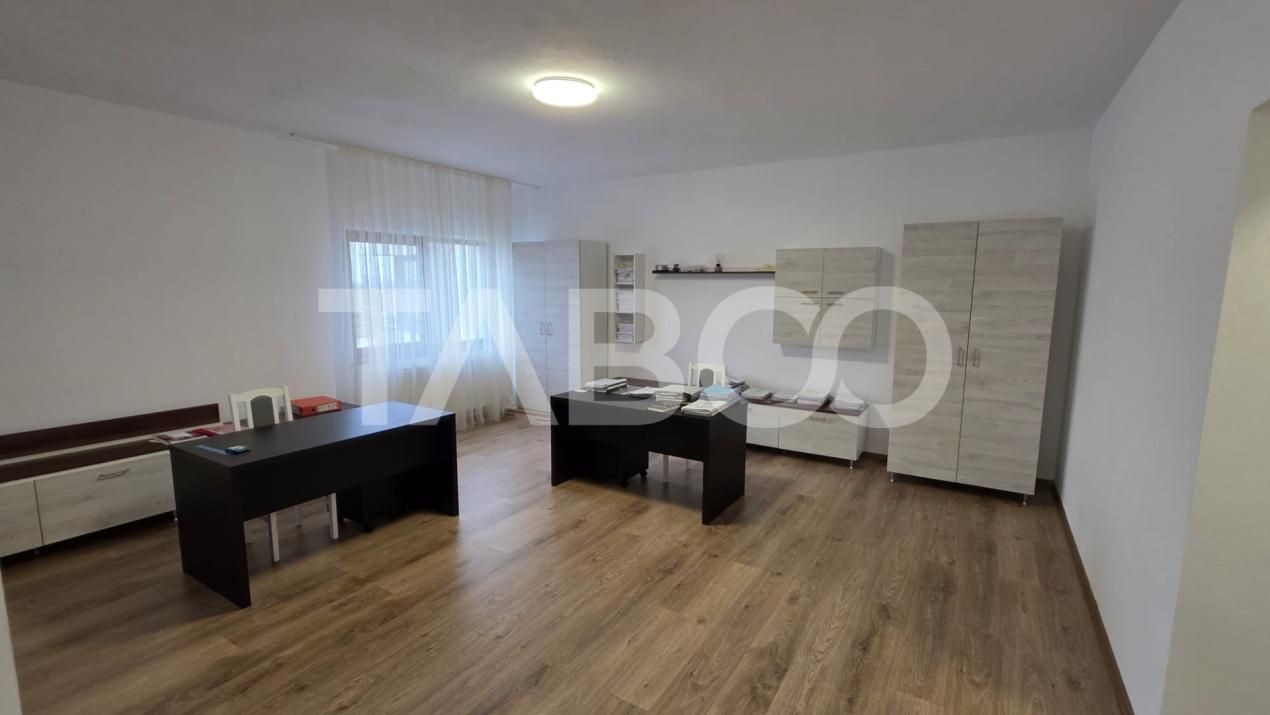 Apartament spatios 3 camere si balcon bloc nou zona rezidentiala Sebes – fotografia 1 din 7