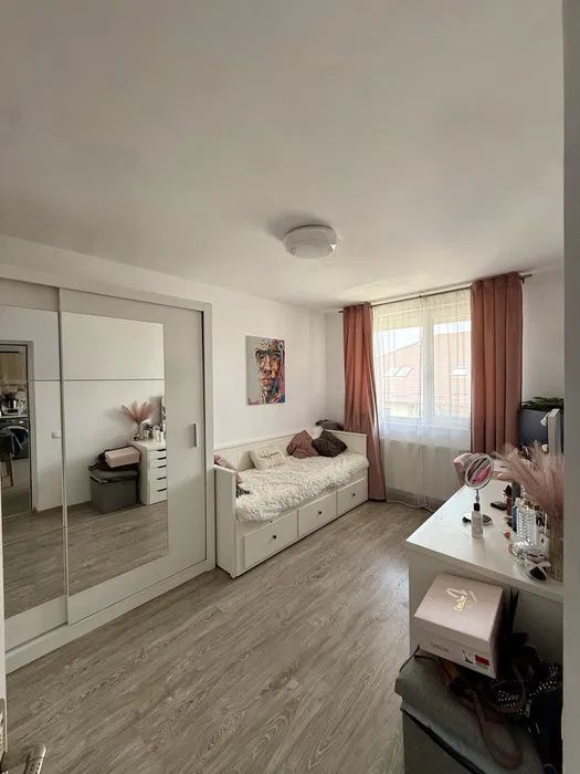 Apartament de vanzare 3 camere 59mp zona Floresti Porii – fotografia 6 din 8