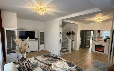 Casă modernă, 5 camere, teren 400mp–Dezmir