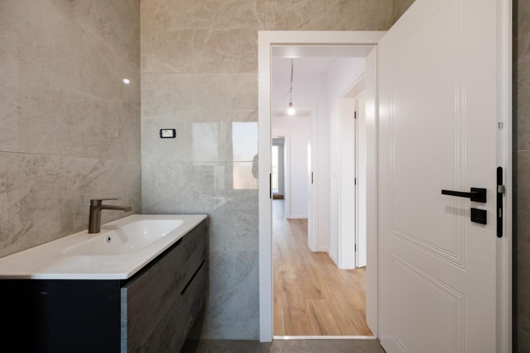 Duplex P+E în Moșnița Nouă, 3 dormitoare, 3 bai, teren 403 mp. Comision 0% – fotografia 30 din 56