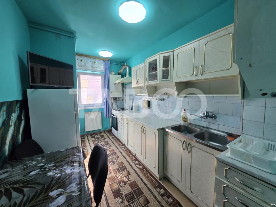 Comision 0 Apartament 3 camere de vanzare decomandat etaj 2 V.Aaron – fotografia 6 din 19