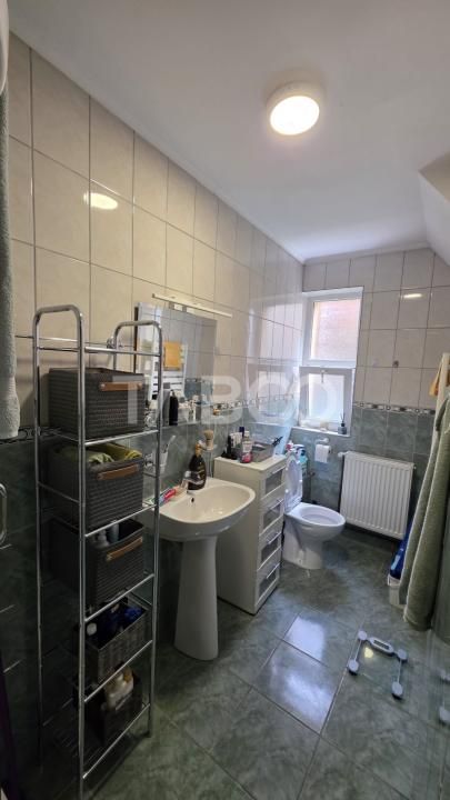 Duplex spatios de vanzare in Sebes Drumul Petrestiului – fotografia 13 din 19