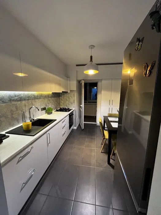 Apartament 3 camere decomandate , Marasti , zona Semicentrala . – fotografia 2 din 8