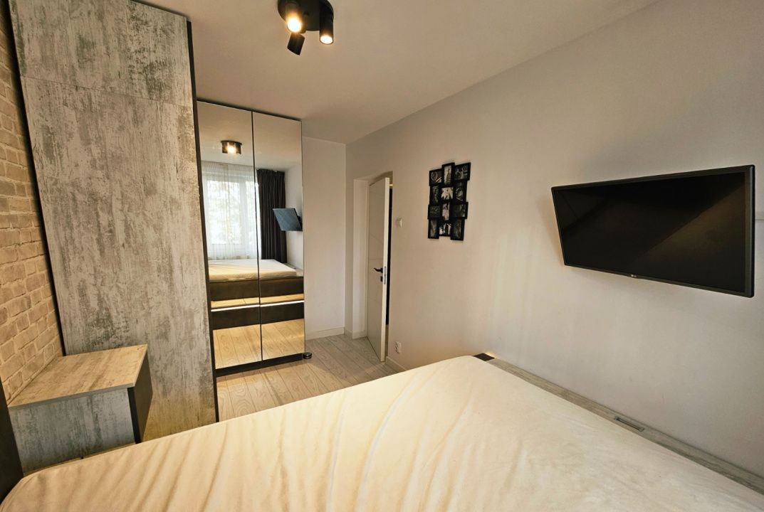 Apartament 3 camere renovat complet | Titan – Minis – Costin Georgian – fotografia 4 din 13