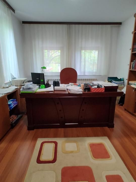 Vilă exclusivistă de vânzare în Iași – 450 mp utili și teren de 2.000 mp – fotografia 16 din 23