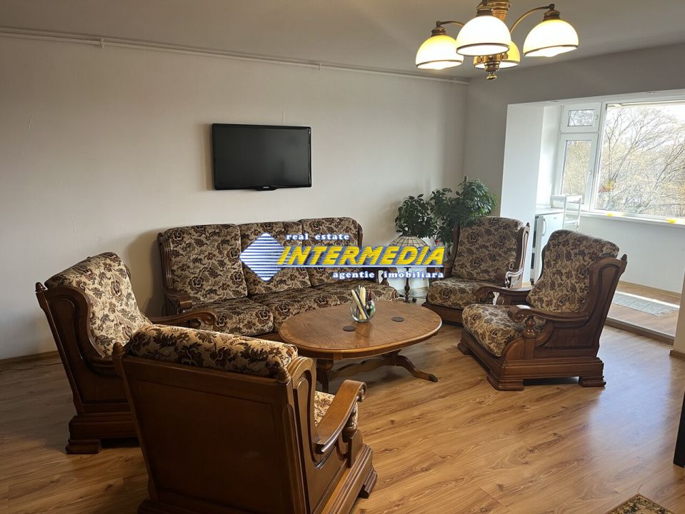 APARTAMENT 2 Camere Decomandate I Etaj 1 I Zona CETATE M-uri I Mobilat Complet – fotografia 10 din 15