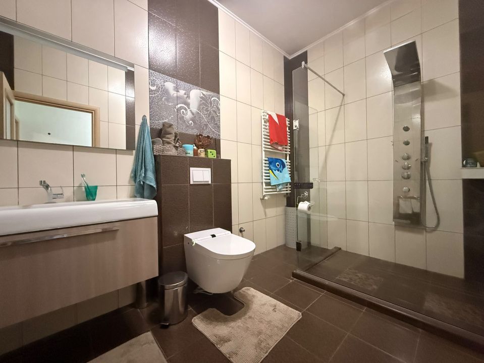 Casa cu vedere la lac |  Ideala evenimente | Piscina interioara | Sala de sport – fotografia 19 din 27