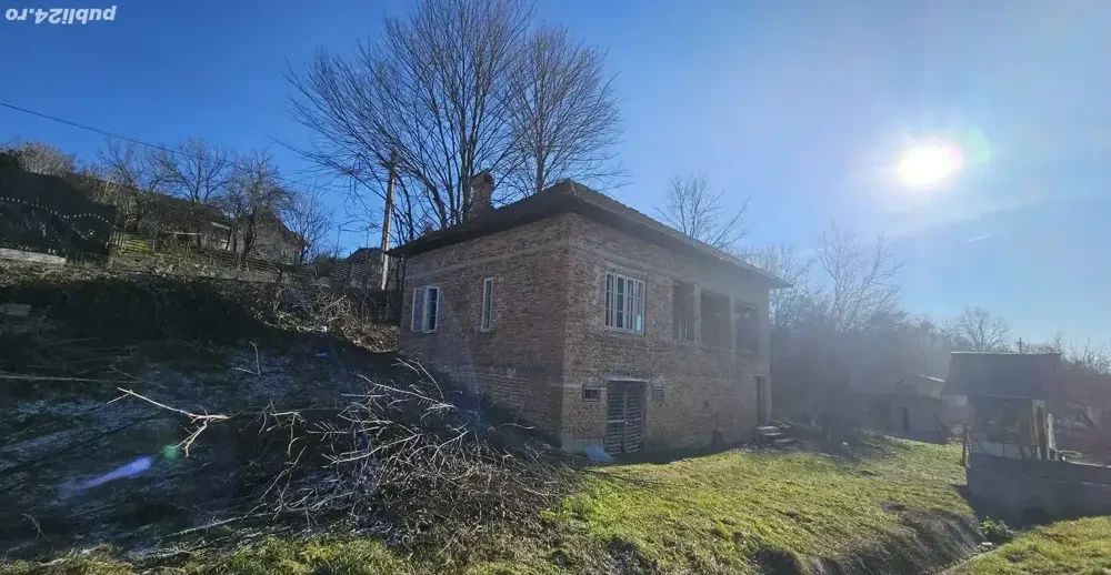 Casă 3 camere în Livezeni – Stâlpeni | 88 mp utili, teren 300 mp, zonă liniștită – fotografia 2 din 3