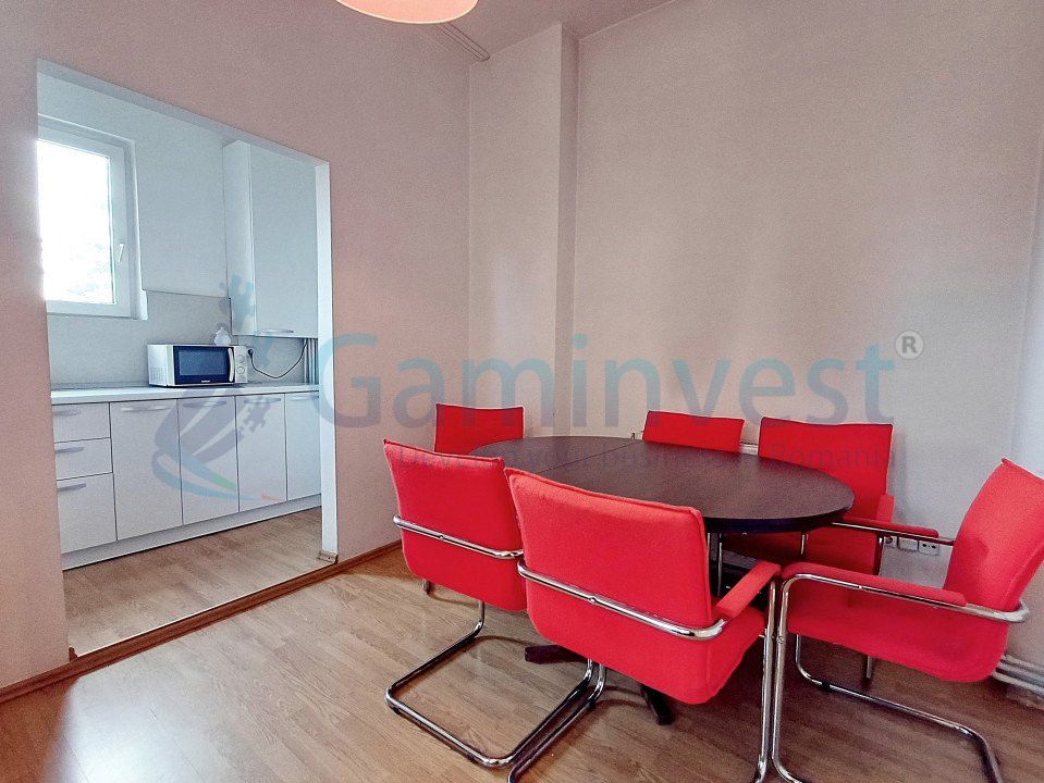 Spatiu pentru birouri, de inchiriat, zona ultracentrala, Oradea, Bihor – fotografia 14 din 19