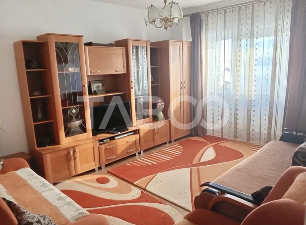 Apartament cu 3 camere in Centrul Zorilor izolat cu lift balcon boxa – fotografia 3 din 8