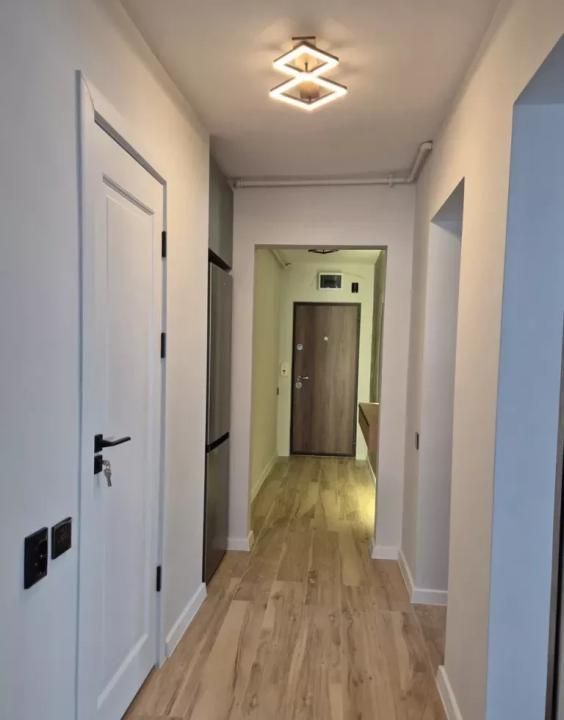 Apartament 2 camere, finisat, balcon, LIFT, etaj intermediar, Academia de Muzica – fotografia 4 din 8
