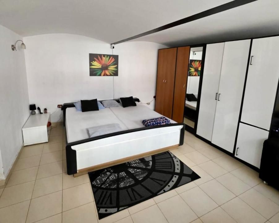 Apartament elegant 2 camere, 68 mp utili - Zona Ultra Centrala – fotografia 1 din 6