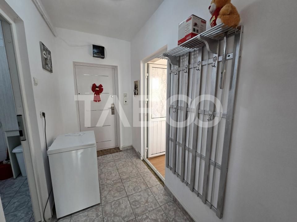 Garsoniera de vanzare 37 mpu balcon pivnita 25 mp Turnisor COMISION 0 – fotografia 9 din 14