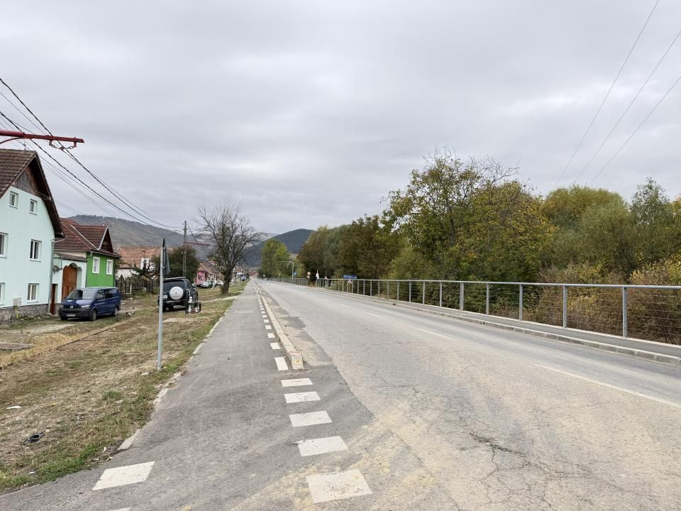 Teren Intravilan cu PUZ Aprobat | Rășinari | 5 min de Sibiu – fotografia 1 din 4