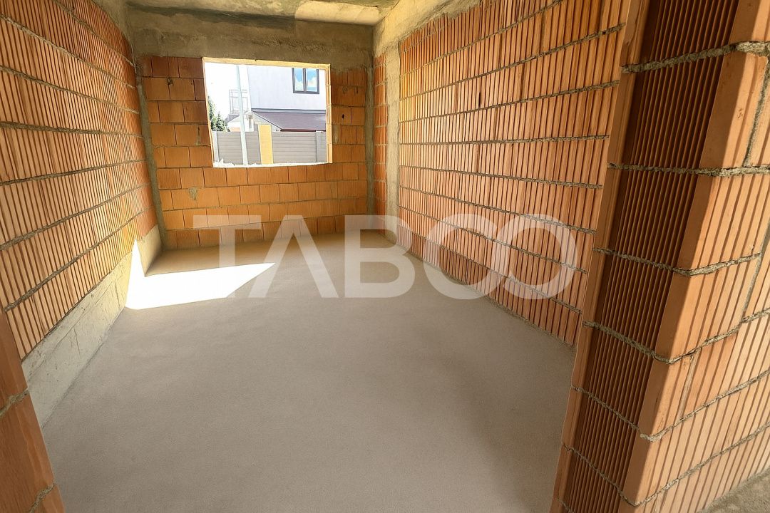 Casa 4 camere de tip duplex 120 mpu zona Selimbar Sibiu – fotografia 9 din 9