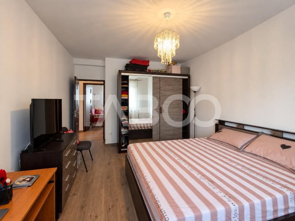 Apartament decomandat de vanzare 2 camere balcon Arhitectilor – fotografia 2 din 15