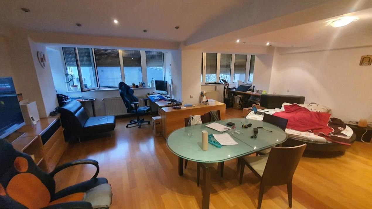 Vilă spațioasă de închiriat Basarabia | 11 camere | Arena Națională – fotografia 4 din 6