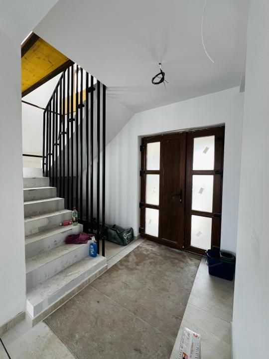 Duplex cubic 3 dormitoare, proiect diferit - Dumbravita – fotografia 17 din 19