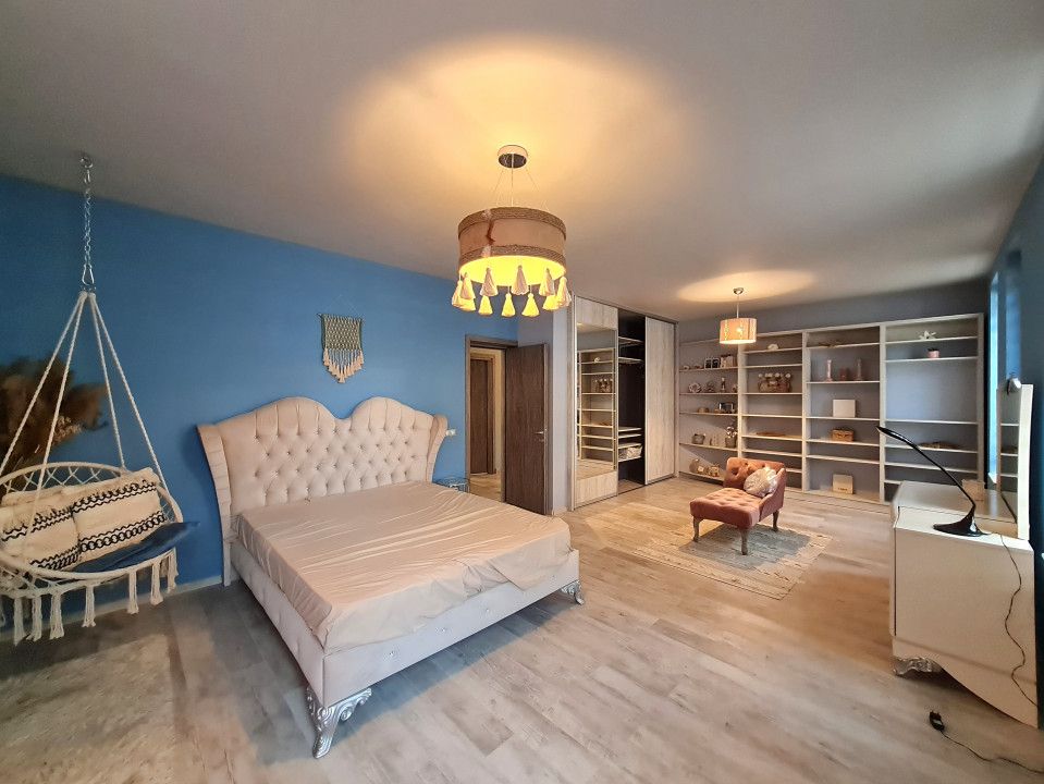Apartament superb cu 3 camere de inchiriat, terasa si curte, parcare – fotografia 3 din 16
