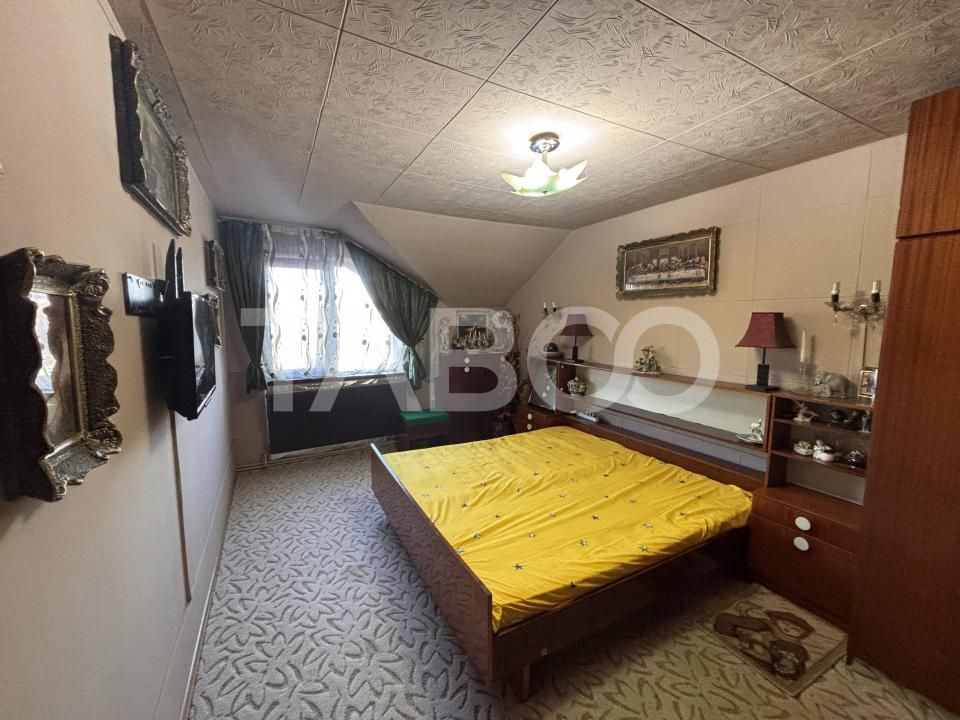 Casa individuala de vanzare cu 5 camere spatiu comercial 3 bai Sibiu – fotografia 11 din 23