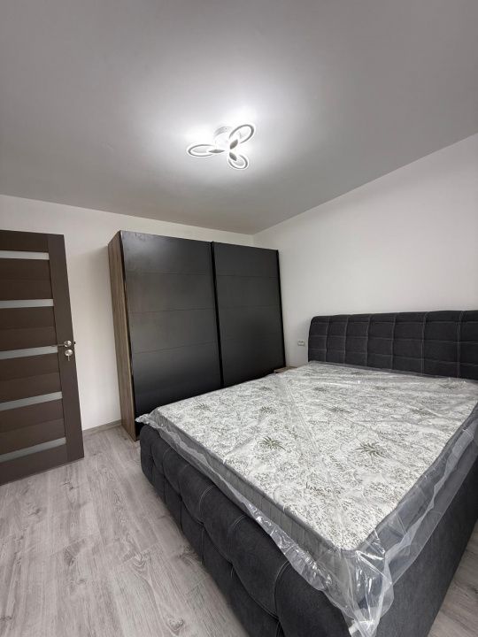 Apartament 3 camere decomandat | Tomis Nord – fotografia 2 din 11