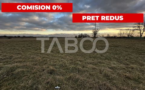 Teren intravilan 1100 mp in Hurez la 2 minute de centrul satului