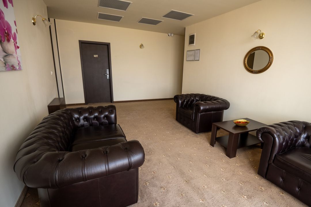 Hotel Miky Arad de vanzare | Investitie cu utilizari multiple | 42 camere cazare – fotografia 34 din 66