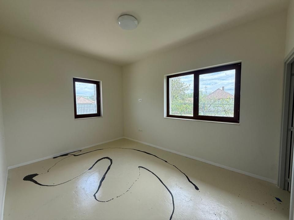 Casa individuala 4 camere, teren 750 mp-Jucu de Mijloc – fotografia 4 din 6