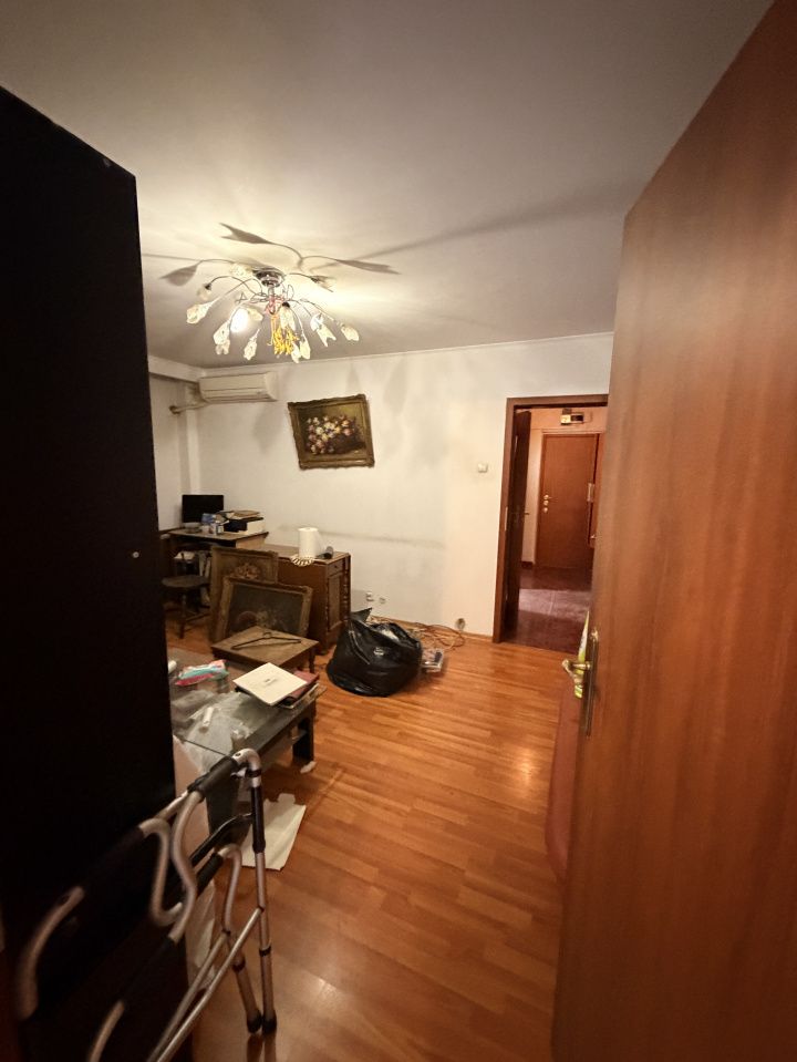 Apartament 3 camere - Zona buna – fotografia 11 din 20