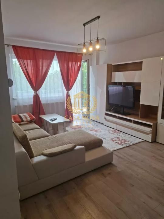 Apartament 2 camere 56mp, cartier Iris, parcare, Pet friendly – fotografia 1 din 8