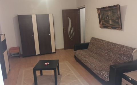 De inchiriat apartament 2 camere Noua