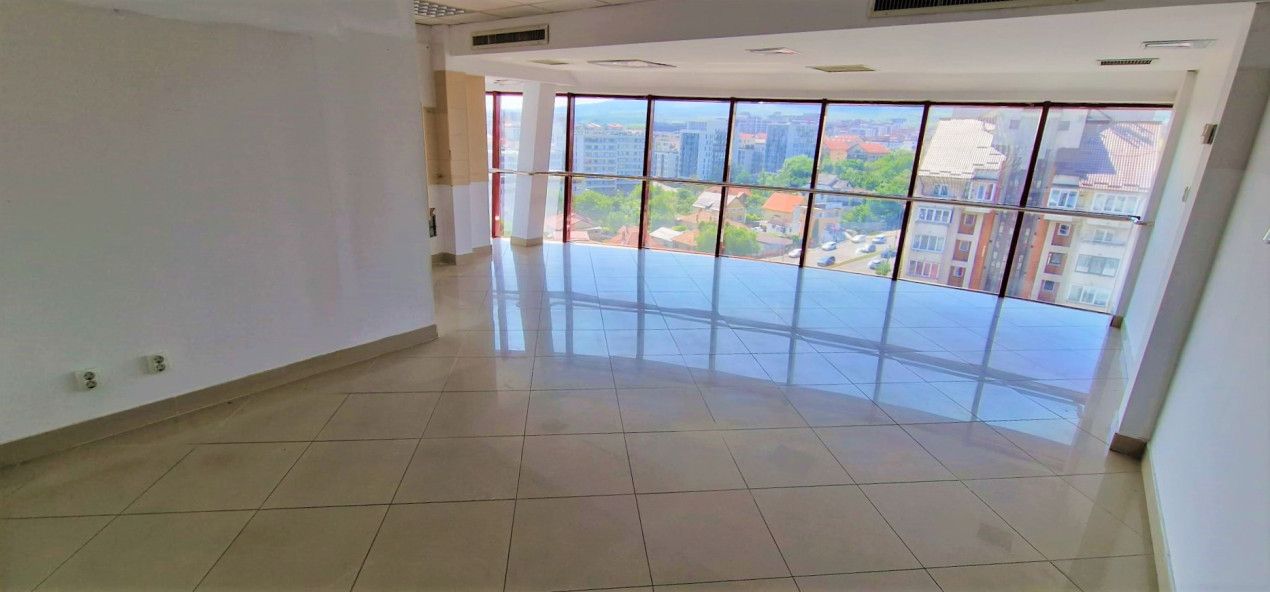 Spatiu de birouri cu panorama, Sigma Center – fotografia 5 din 13