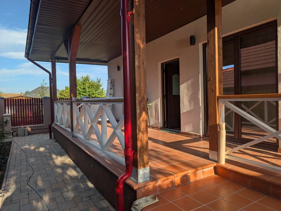 Casa noua Șerbănești, primul chirias- mobilata utilata – fotografia 2 din 12