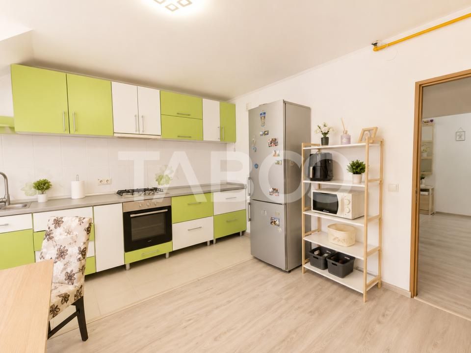 Apartament de vanzare 2 camere balcon parcare Terezian bloc nou – fotografia 8 din 14