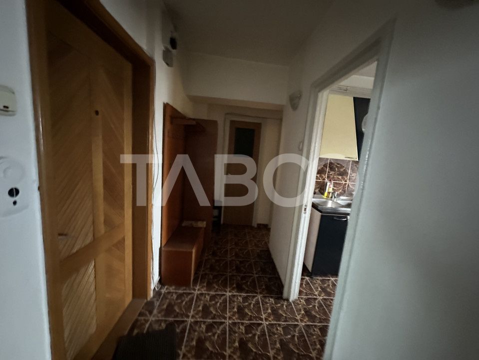 Apartament de inchiriat  2 camere decomandat etaj 3 mobilat utilat – fotografia 5 din 6
