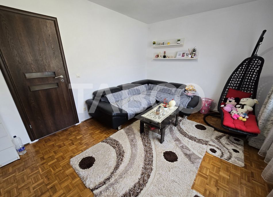 Apartament 2 camere de vanzare mobilat cu balcon in Terezian Sibiu – fotografia 9 din 14