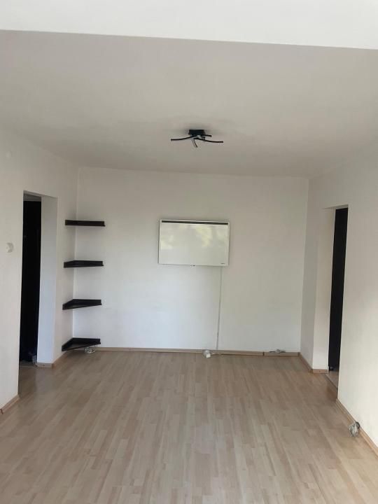 🏡 Apartament cu 3 camere de vânzare în Găvana, zonă liniștită – fotografia 1 din 9