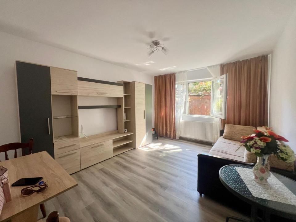 Apartament cu o camera, renovat, 30 mp utili, parter - Zona Sagului – fotografia 1 din 9