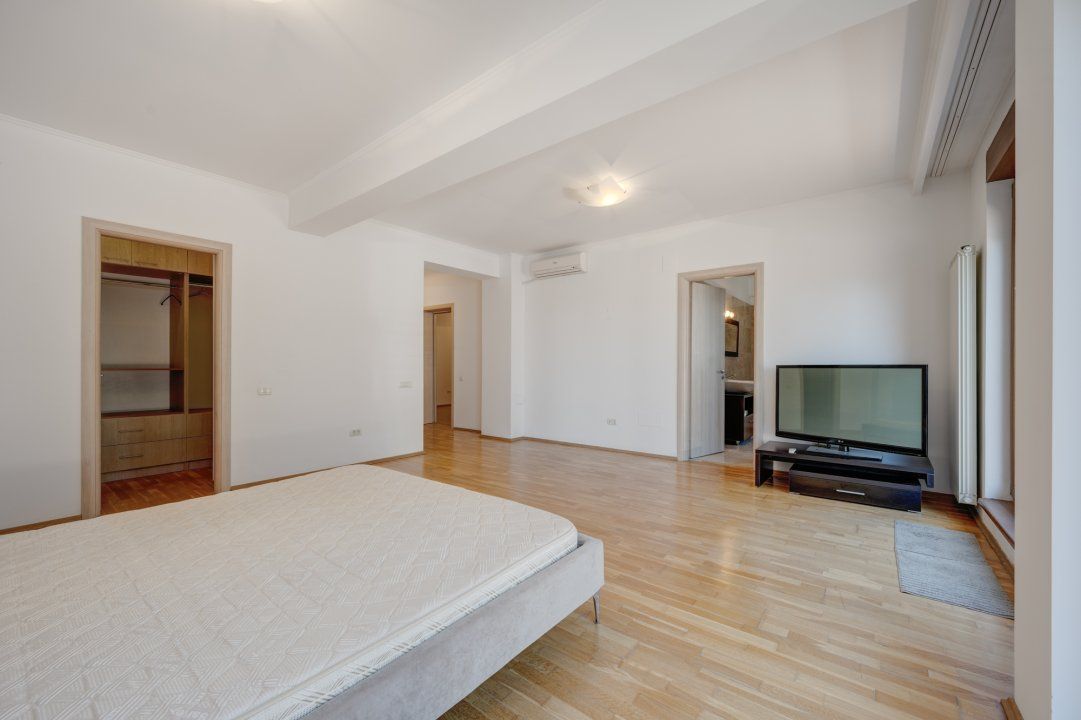 Unic pe etaj! Penthouse 5 camere, 482 mp, lift privat – Satul Francez – fotografia 23 din 55
