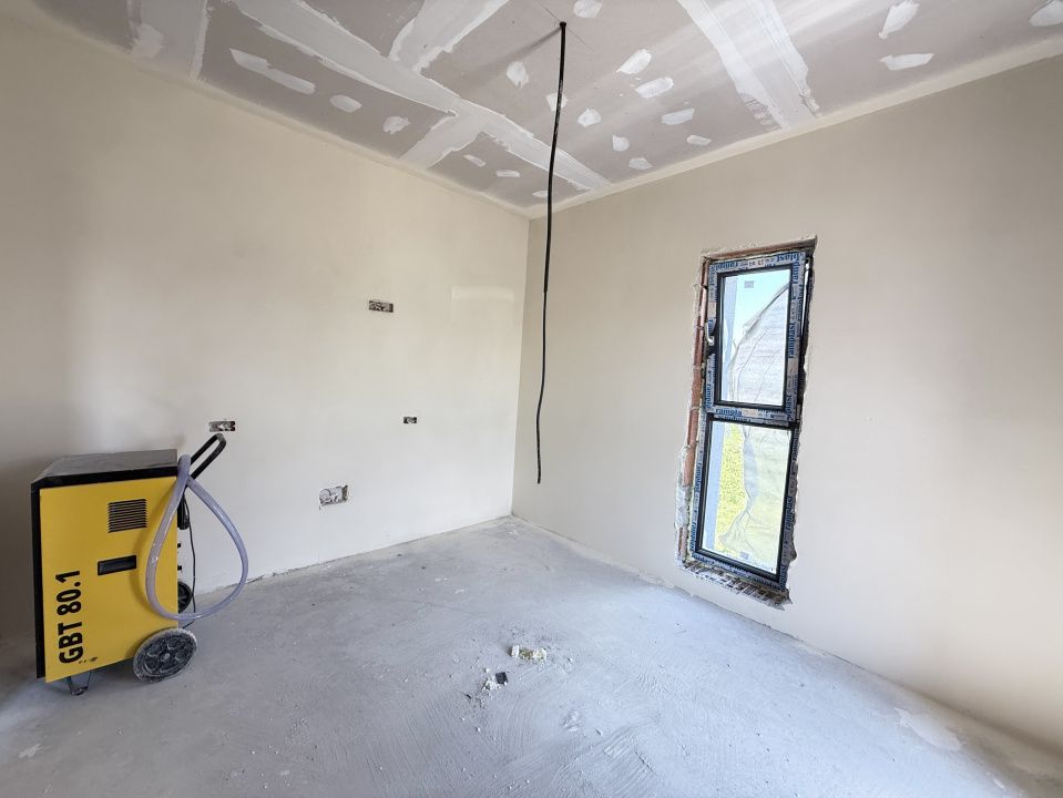 Duplex cu 3 camere si teren de 247 mp de vanzare in localitatea Sacalaz – fotografia 18 din 24