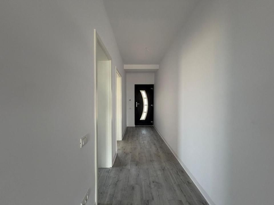 Duplex despartit | 5 camere | Garaj | Finisaje premium | 3 bai | Asfalt – fotografia 7 din 21
