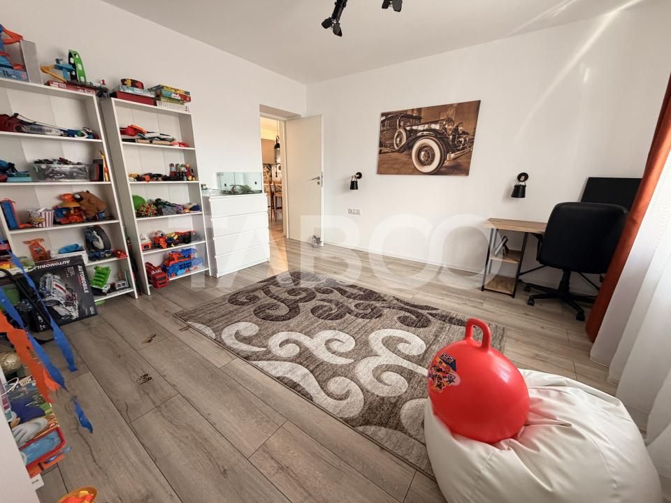 Casa individuala moderna de vanzare cu 5 camere 2 bai teren Sura Mare – fotografia 4 din 28