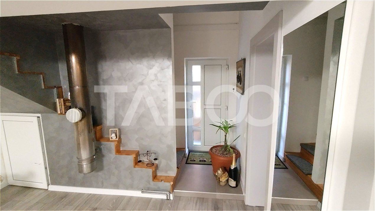 Casa de inchiriat cu 4 nivele pentru regim hotelier Strand Sibiu – fotografia 43 din 46