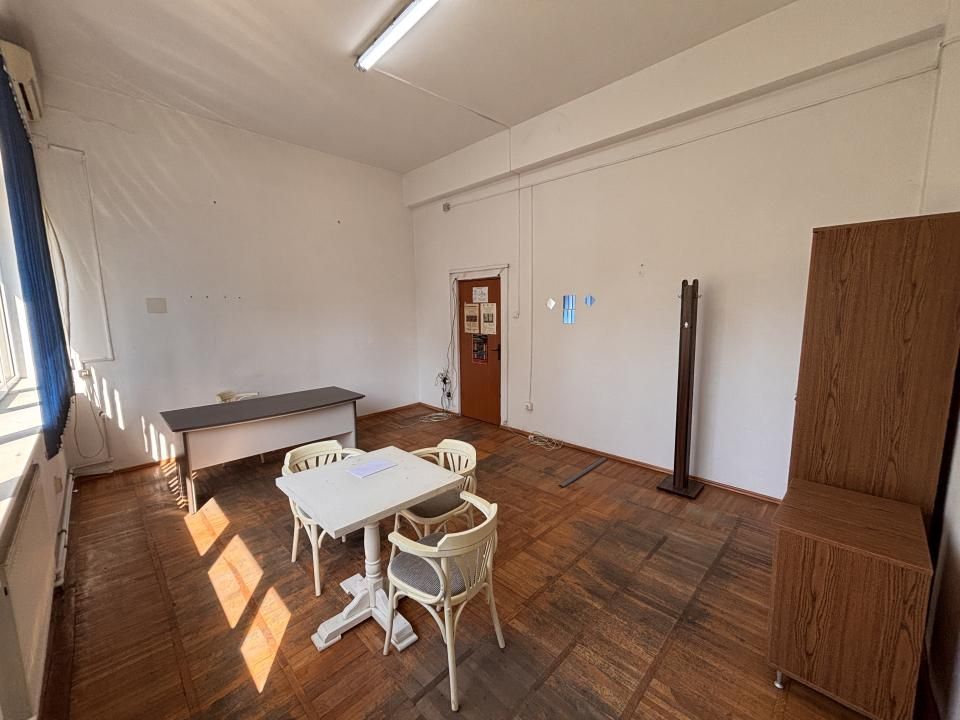 Spatii Birou intre 8 mp - 100 mp - Timpuri Noi - 850 m de Metrou – fotografia 17 din 24