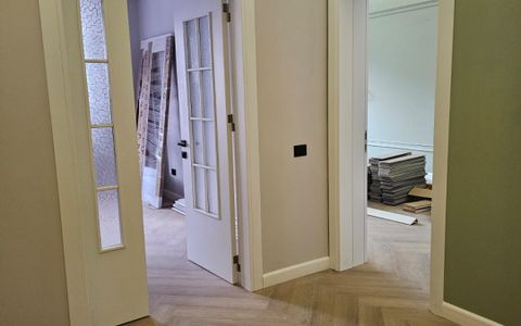 Apartament 3 camere de vânzare |Ultracentral Constanța | Încălzire în pardoseală