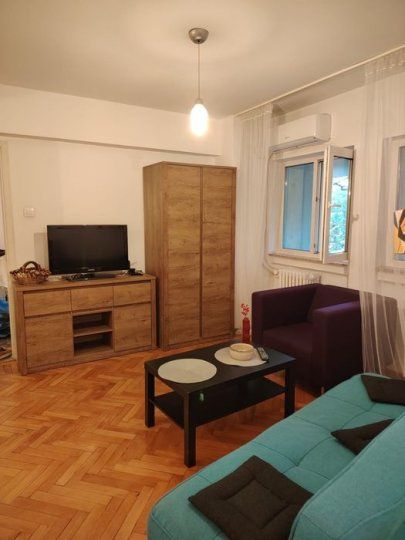 Garsoniera de inchiriat | Universitate | Metrou | Petfriendly – fotografia 2 din 6